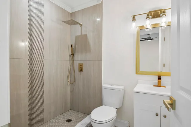 Residence photo 10