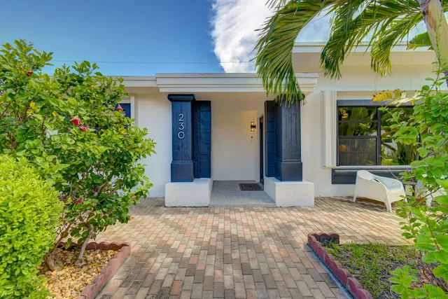  Residence photo 6