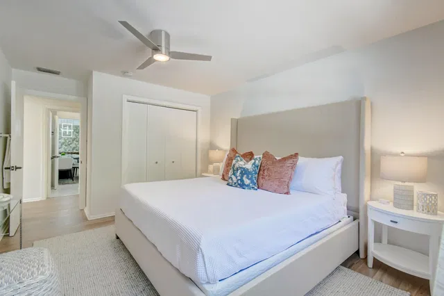  Residence photo 36