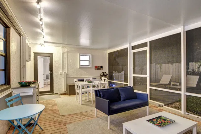  Residence photo 73