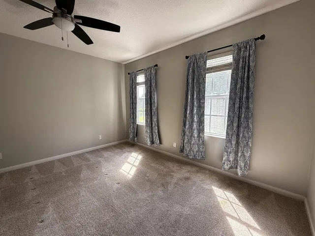 Residence photo 21