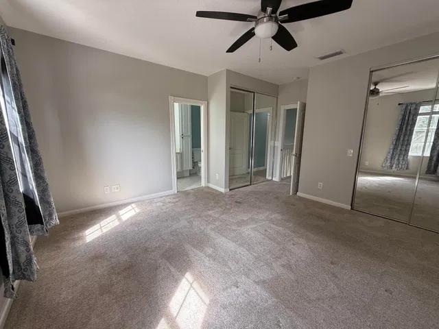 Residence photo 24