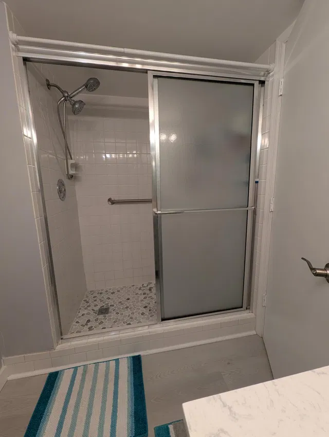 Unit 303 photo 15
