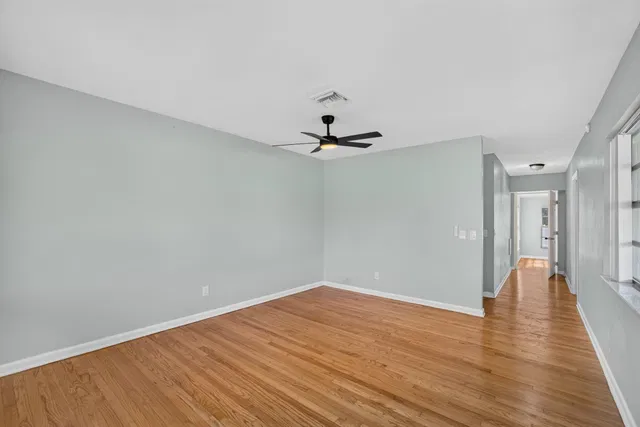 Residence photo 11