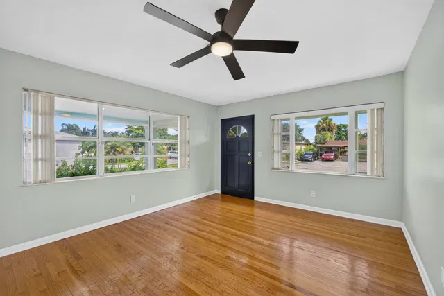 Residence photo 13