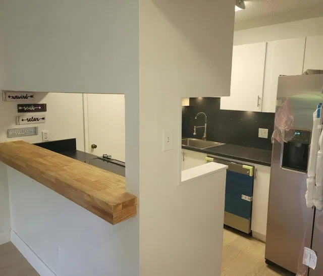 Unit 33 photo 5