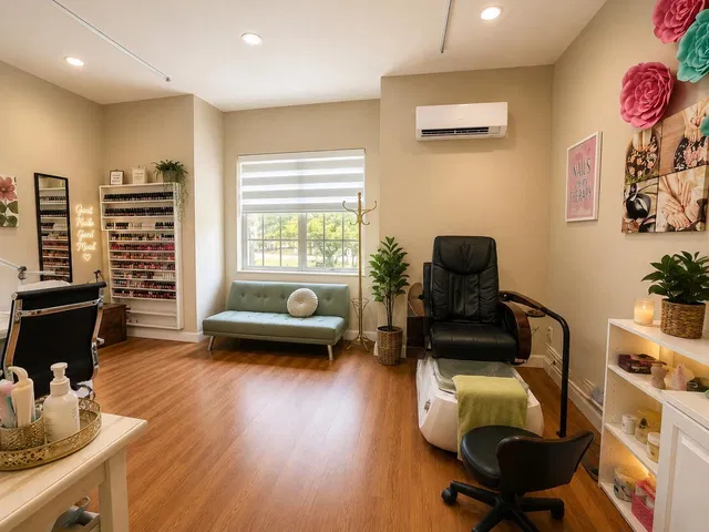 Residence photo 17