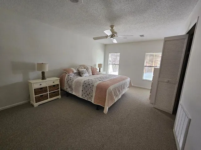 Residence photo 14