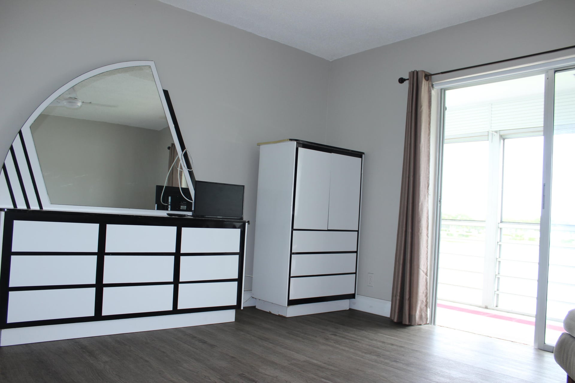 Unit 35 photo 21