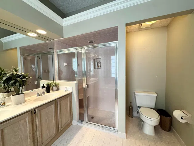 Residence photo 11
