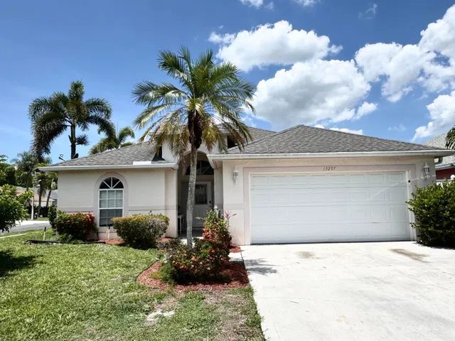Residence photo 18