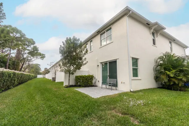 Residence photo 7