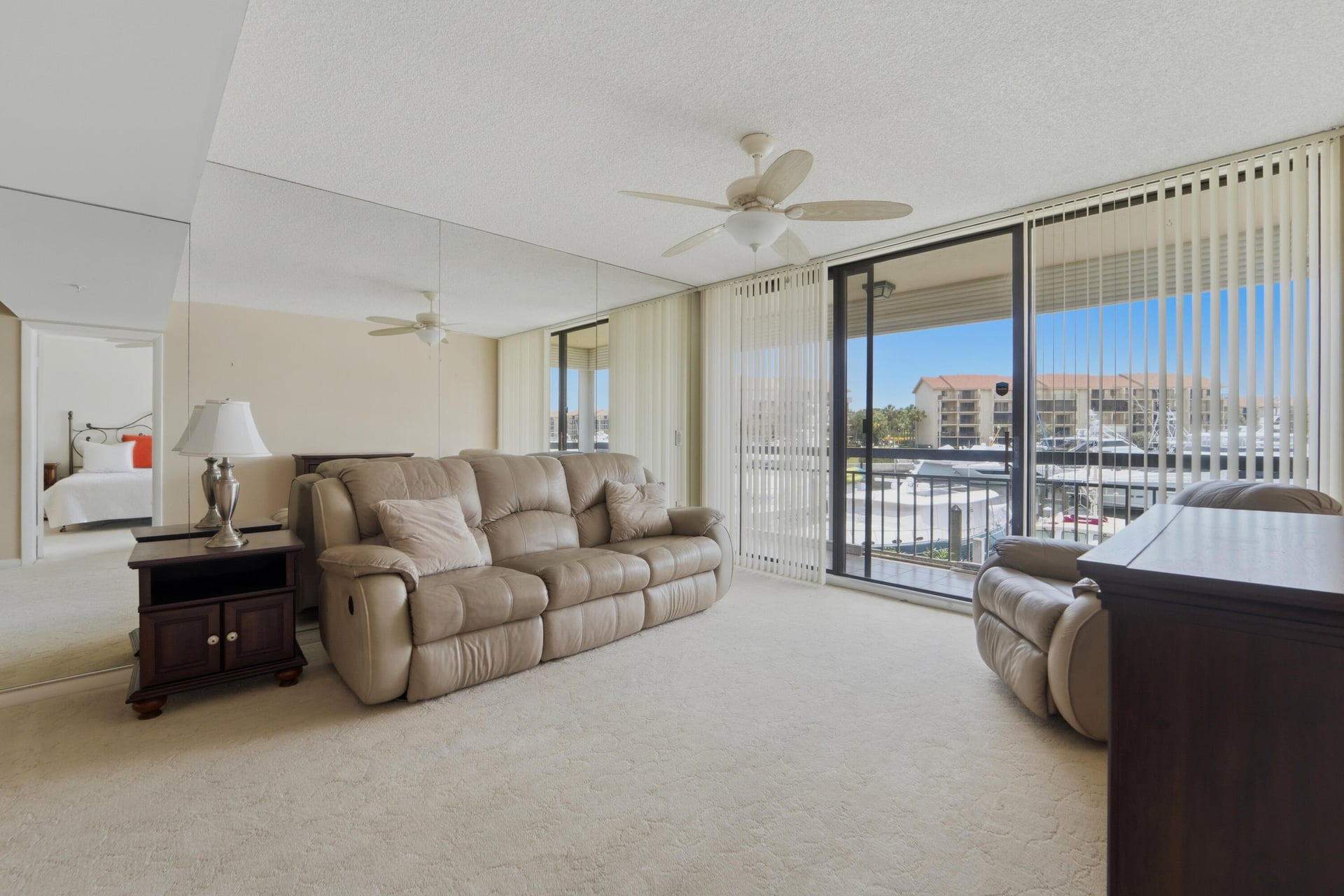 Unit 204 photo 10