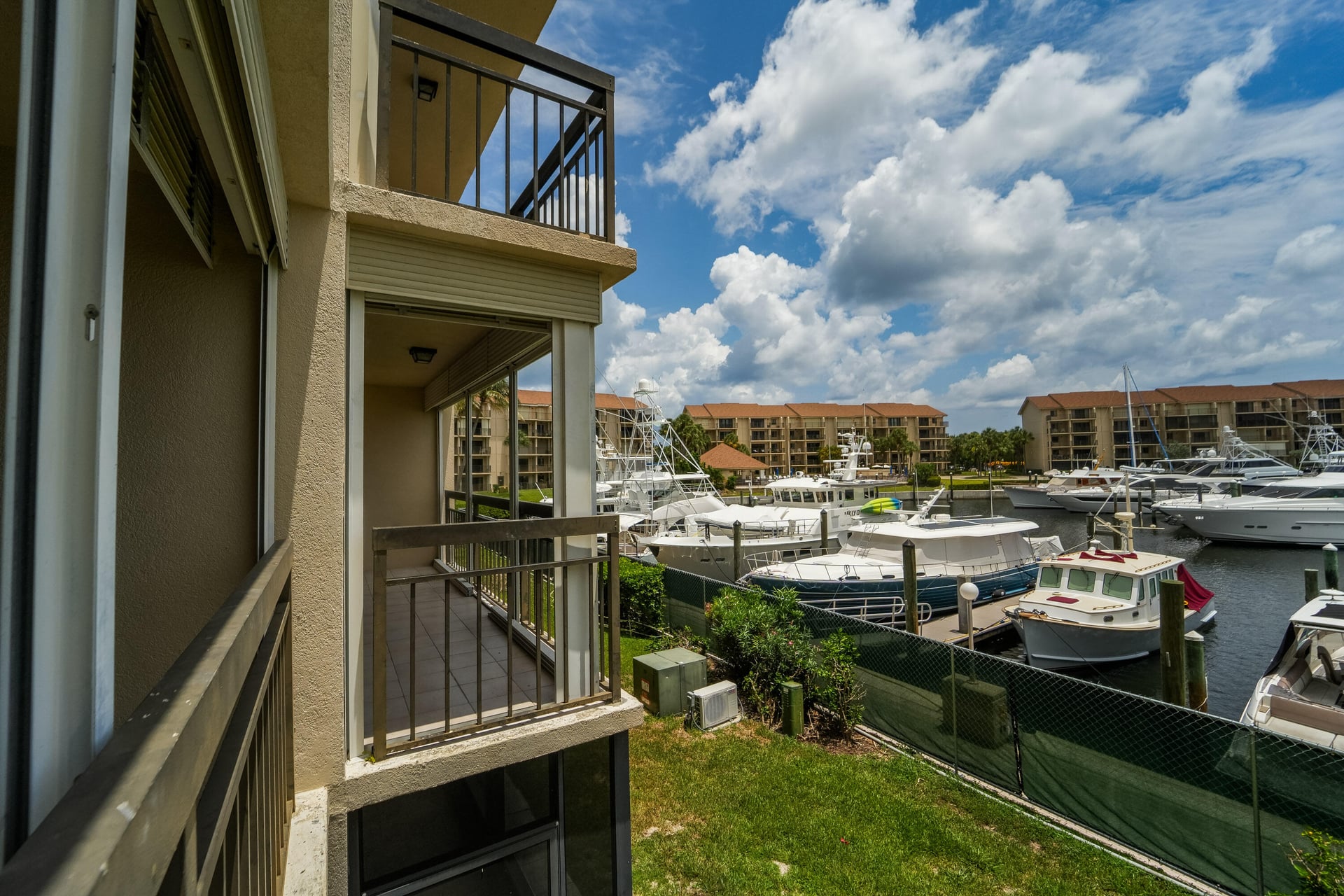 Unit 204 photo 33