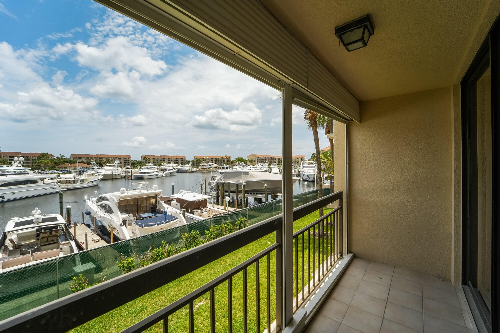 Unit 204 photo 34
