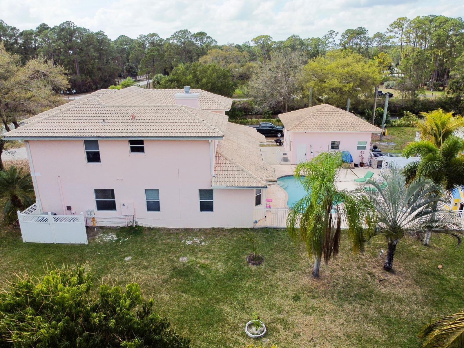 Residence photo 21