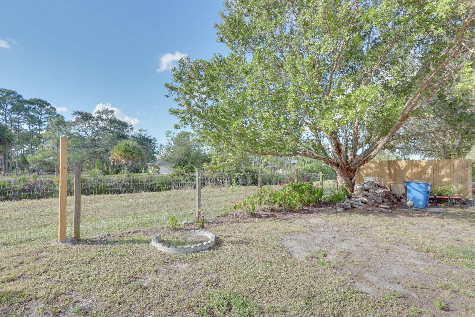 Residence photo 37
