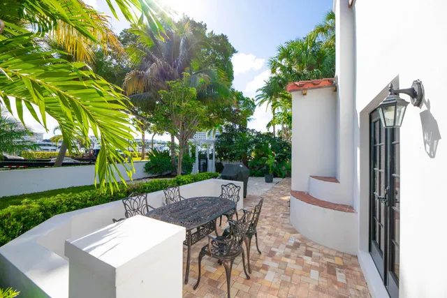 Downtown Delray Beach Unit #5 Granada photo 25
