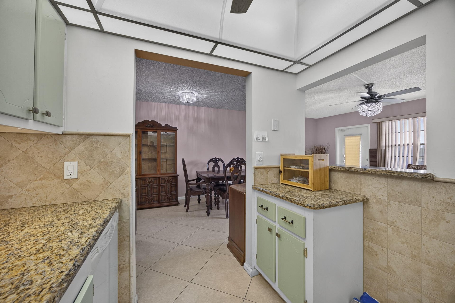  Residence photo 7