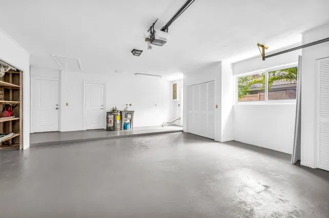 Lake Floresta Park Residence photo 32