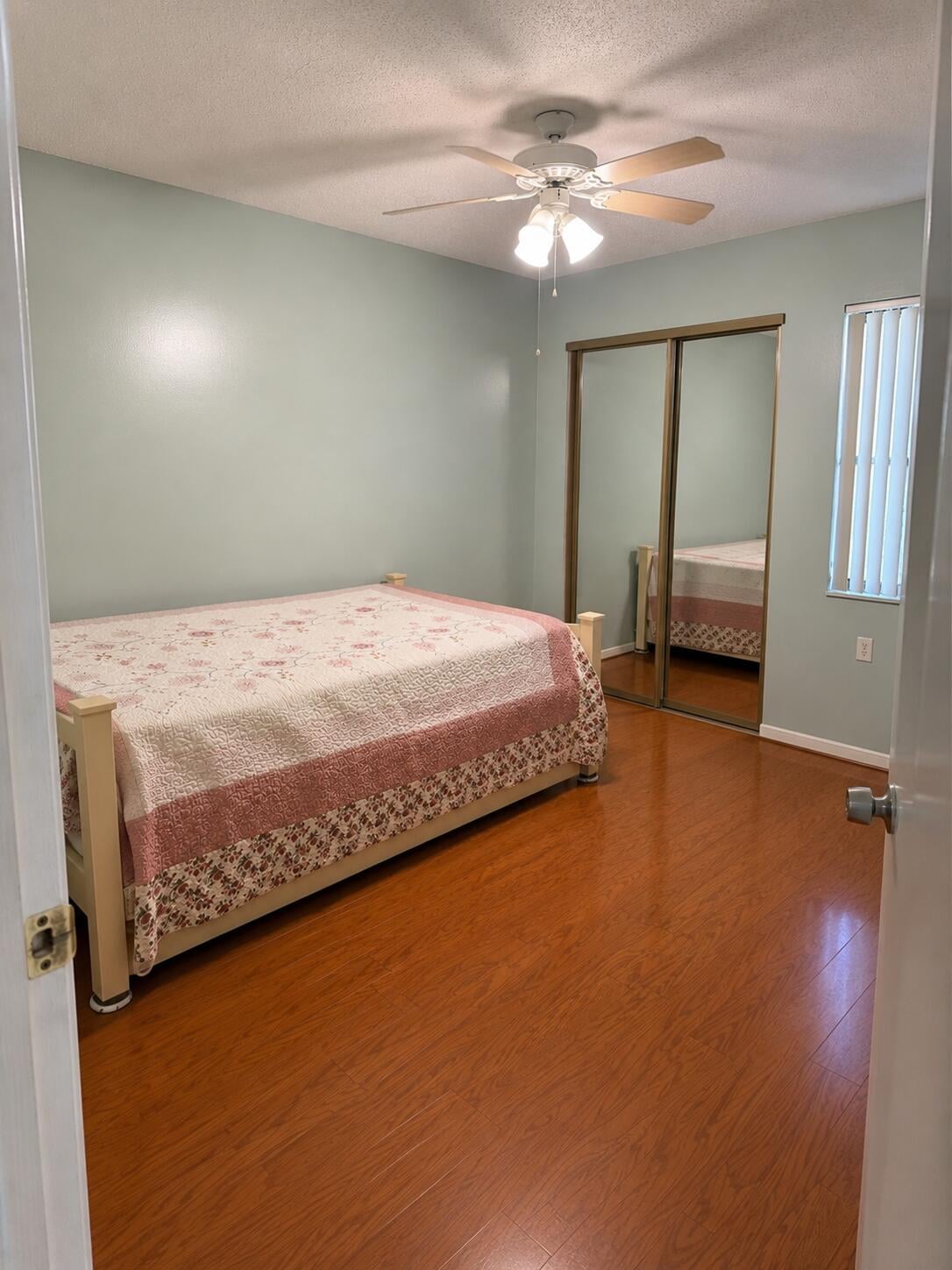 Residence photo 8