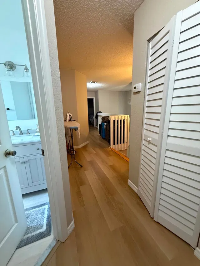  Residence photo 9