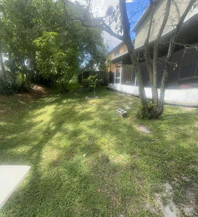  Residence photo 23