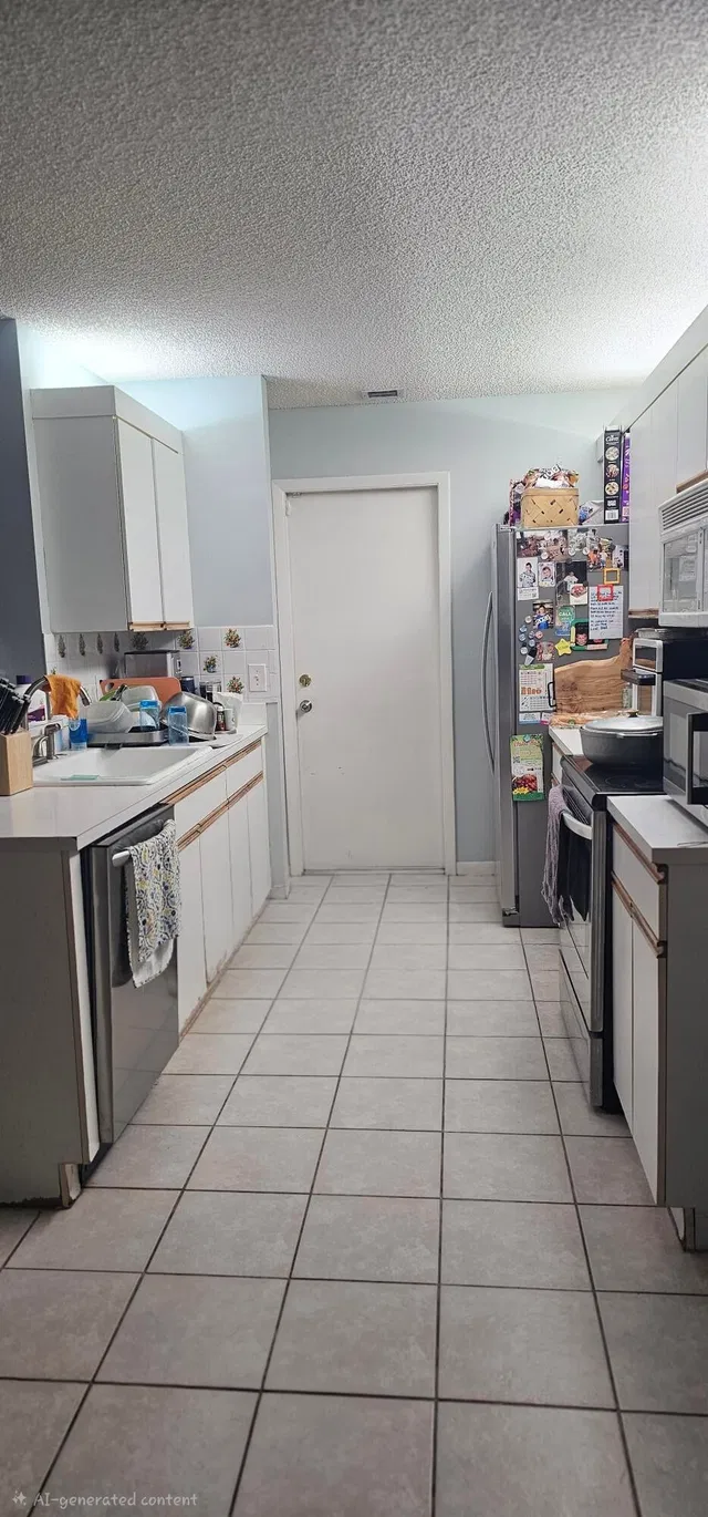 Residence photo 6