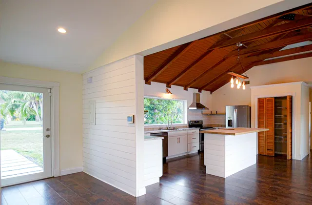 Residence photo 3