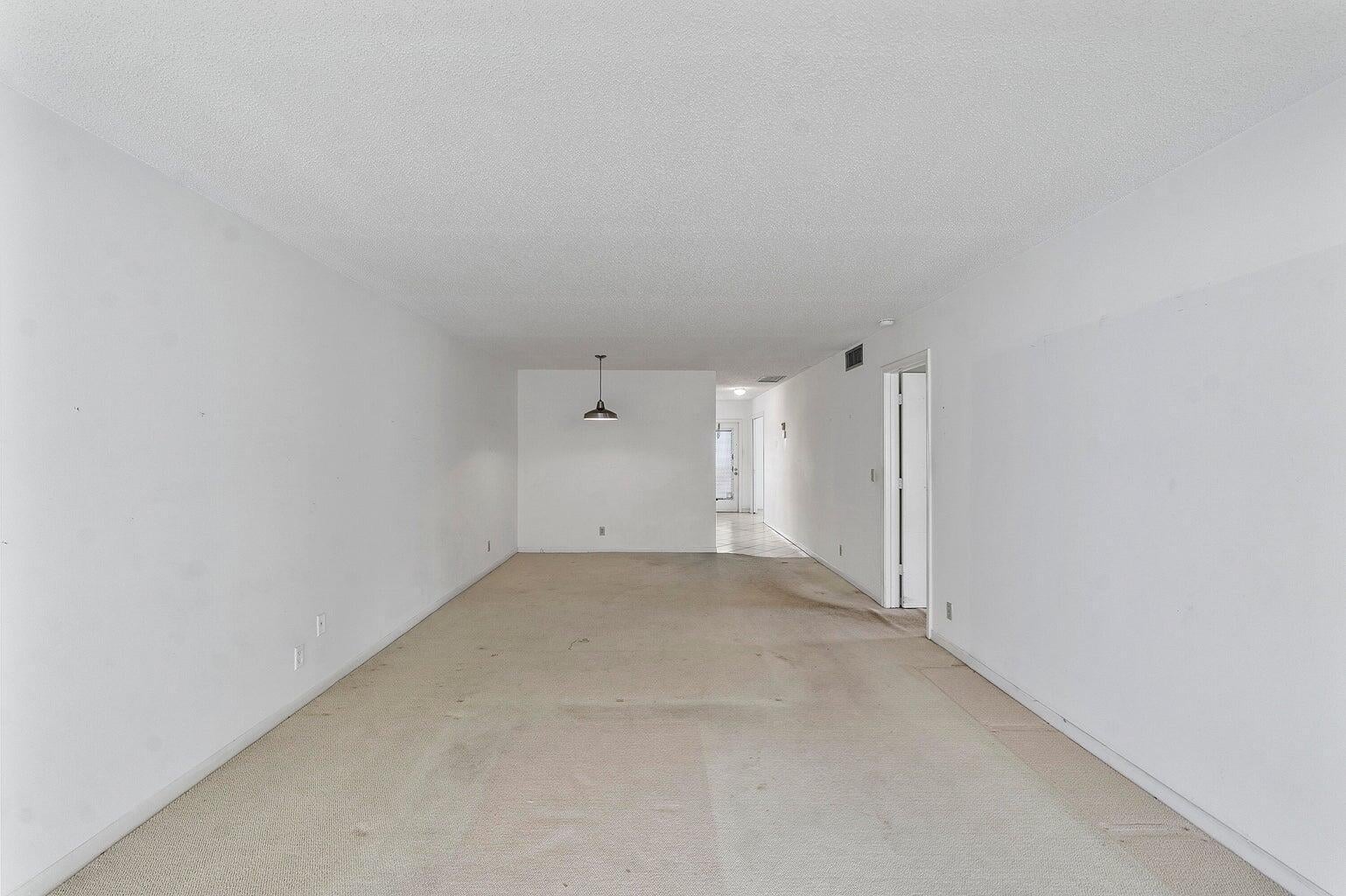  Unit 101 photo 4