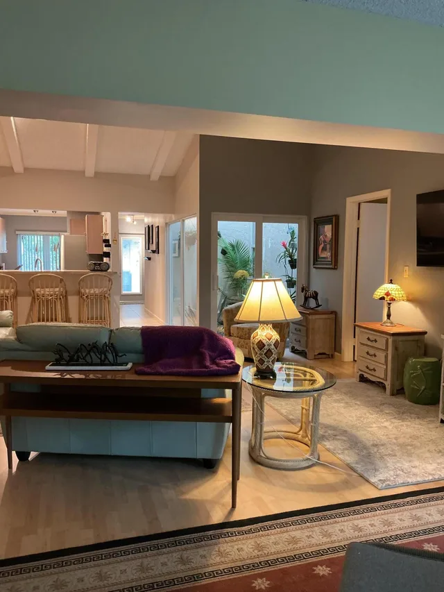 Residence photo 24