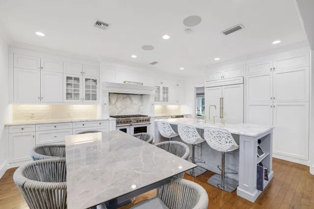 Boca Bath & Tennis Residence photo 15