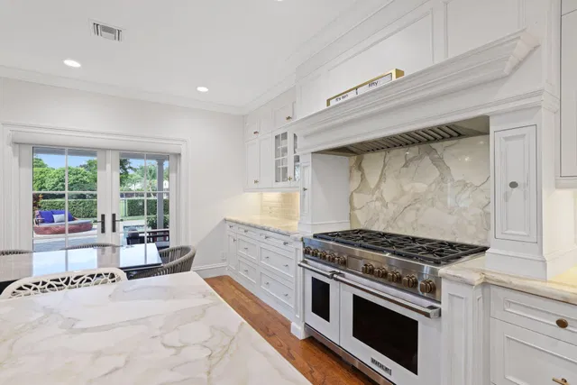Boca Bath & Tennis Residence photo 18