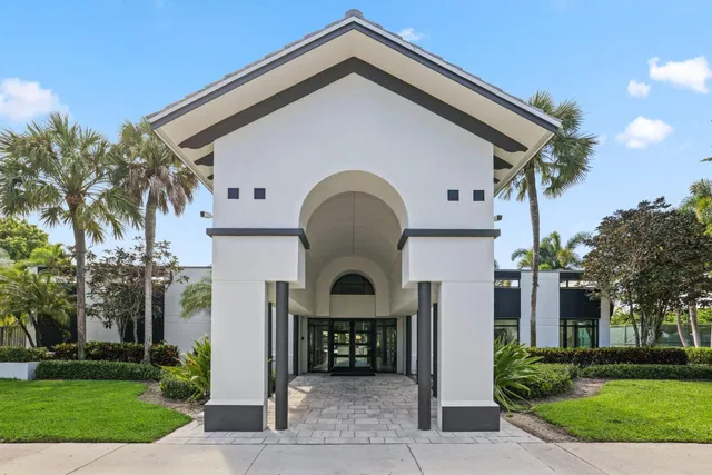 Boca Bath & Tennis Residence photo 65