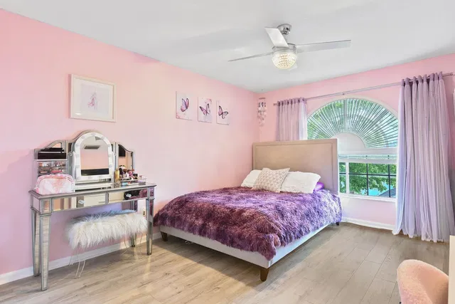  Residence photo 23