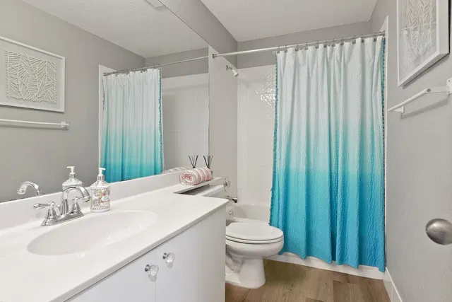  Residence photo 25