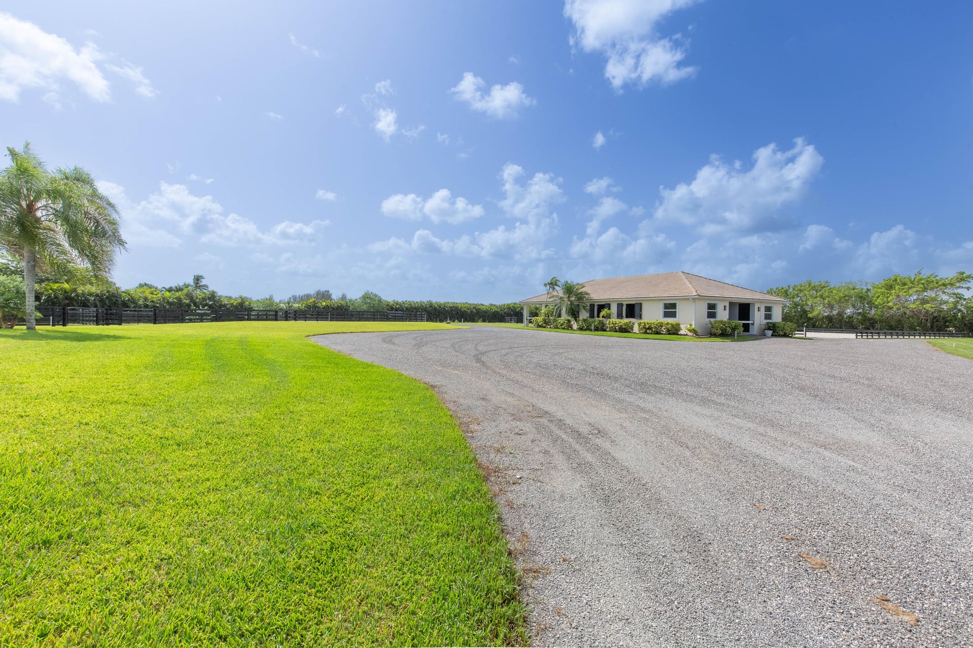 Palm Beach Point Residence photo 40