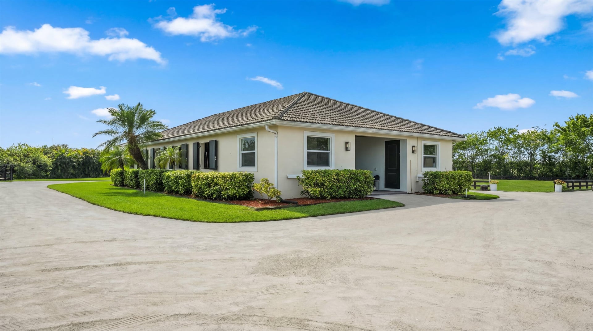 Palm Beach Point Residence photo 60