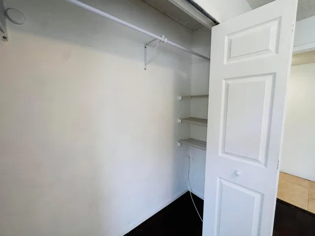 Unit 302 photo 20