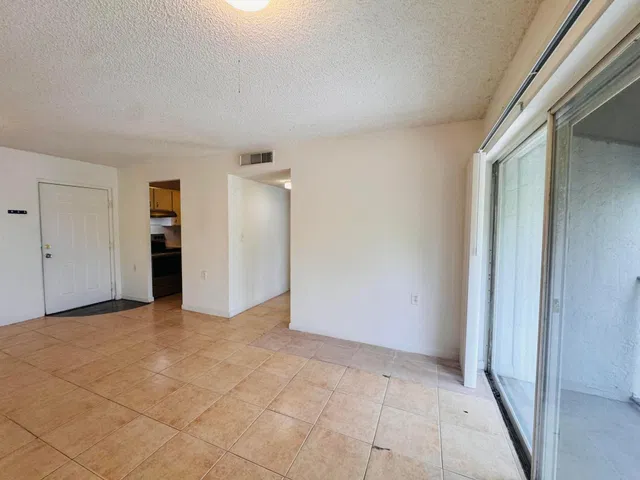 Unit 302 photo 39