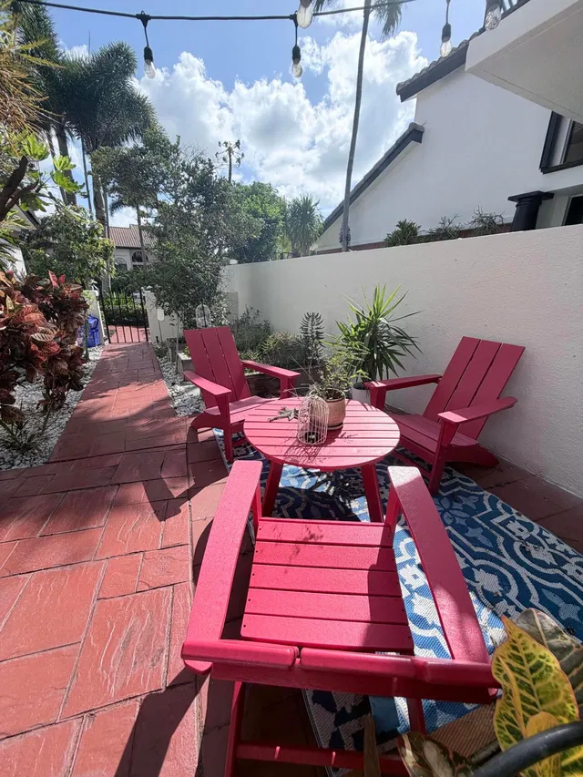 Residence photo 63