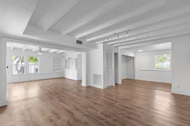 Old Northwood Residence photo 3