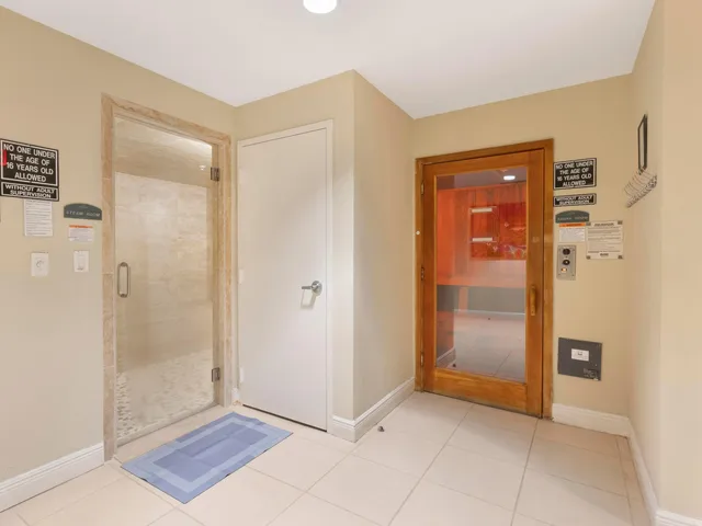 610 Clematis Unit 804 photo 33