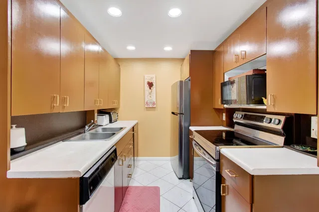 Residence photo 12