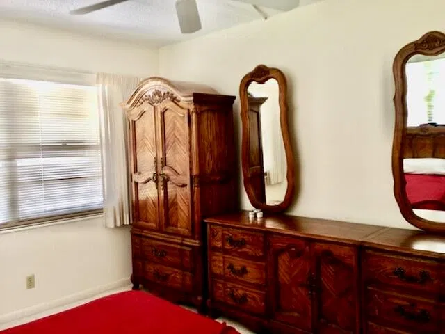  Residence photo 9