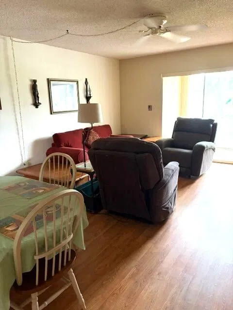 Unit 202 photo 9