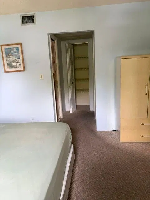 Unit 202 photo 17