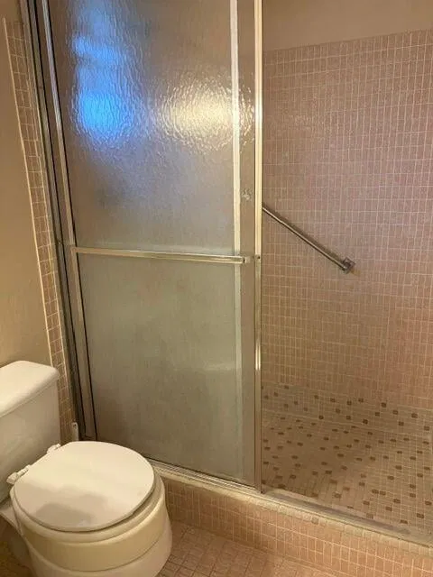 Unit 202 photo 19