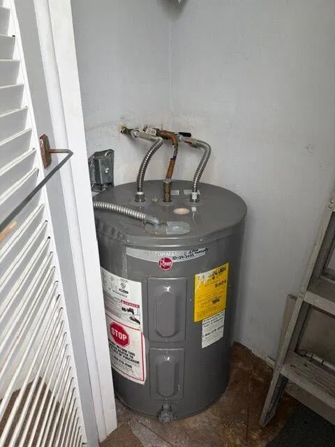 Unit 202 photo 22