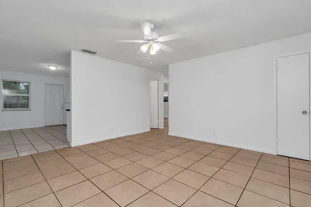 Downtown West Palm Beach Unit B photo 8